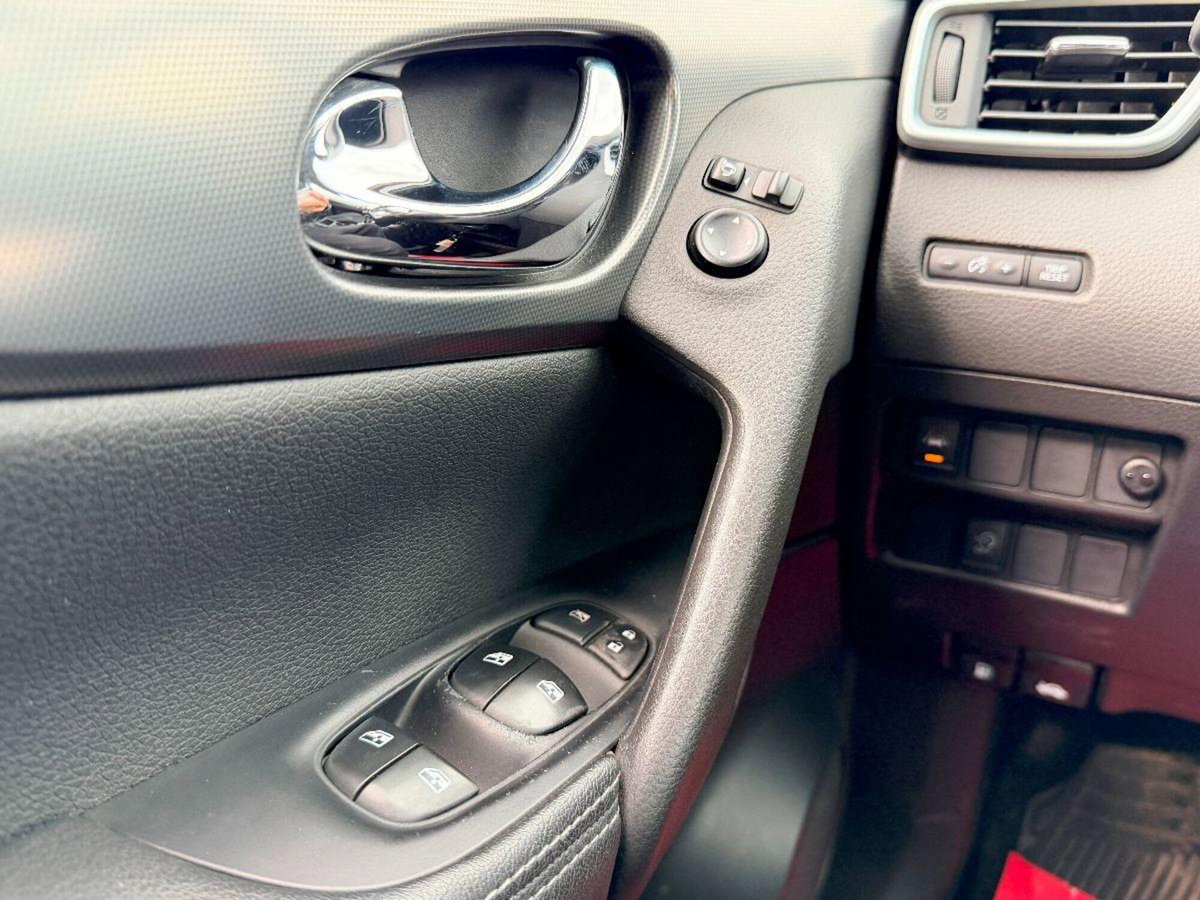 Nissan Qashqai 1.5 dCi N-Connecta (14)