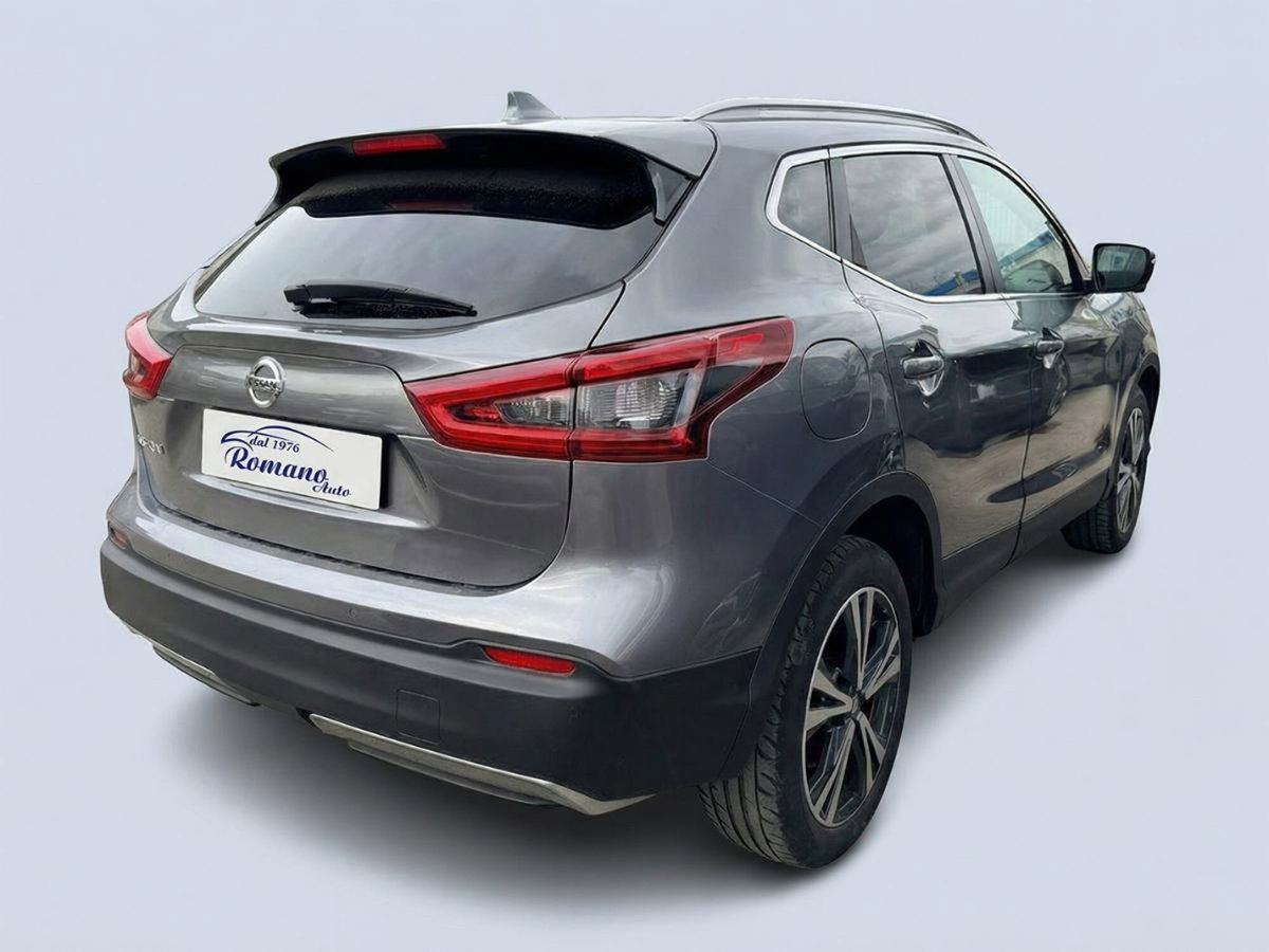 Nissan Qashqai 1.5 dCi N-Connecta (5)