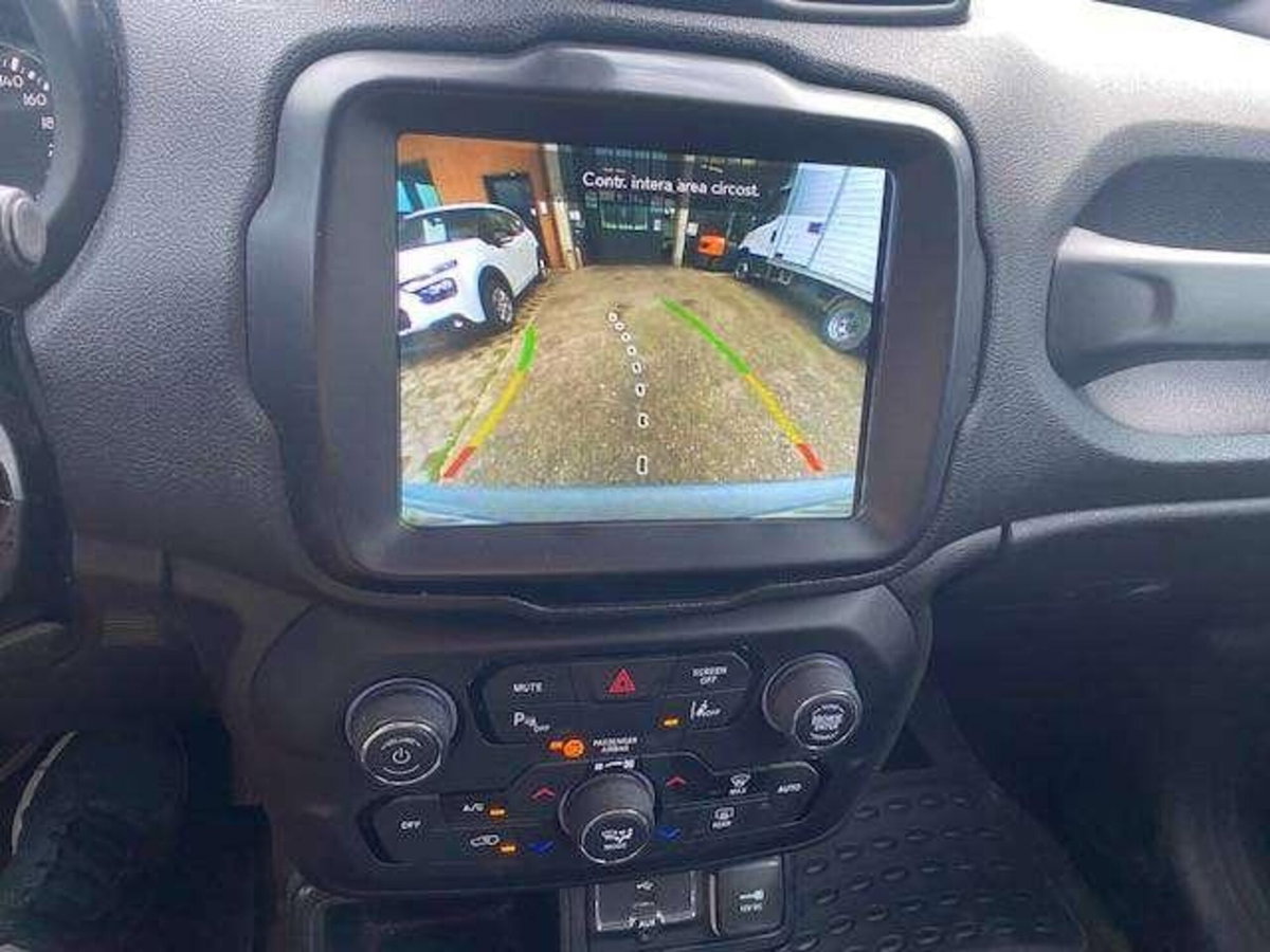 Jeep Renegade 1.0 T3 Limited (15)