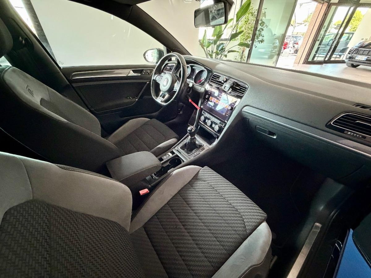 Volkswagen Golf Variant 1.5 TSI 150 CV EVO ACT R-Line (10)