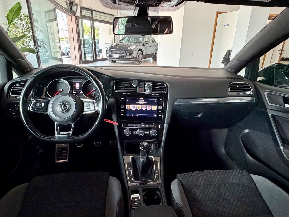 Volkswagen Golf Variant 1.5 TSI 150 CV EVO ACT R-Line (12)