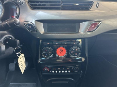 Citroen C3 1.4 HDi 70 FAP Exclusive Style (15)