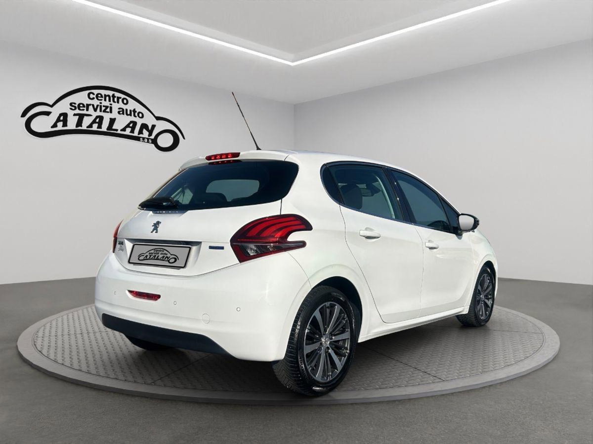 Peugeot 208 75 5 porte Allure (5)