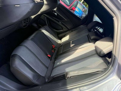 Peugeot 3008 BlueHDi 130 S&S Allure Pack (11)