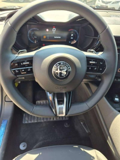 Alfa Romeo Junior 1.2 ibrida Speciale 145cv edct6 (12)