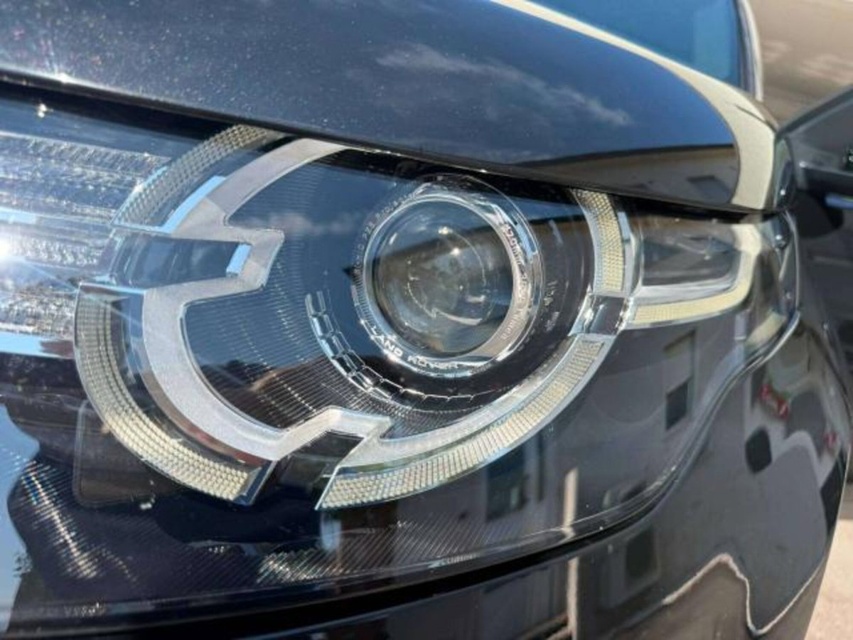 Land Rover Discovery Sport 2.0 TD4 150 CV HSE Luxury (10)