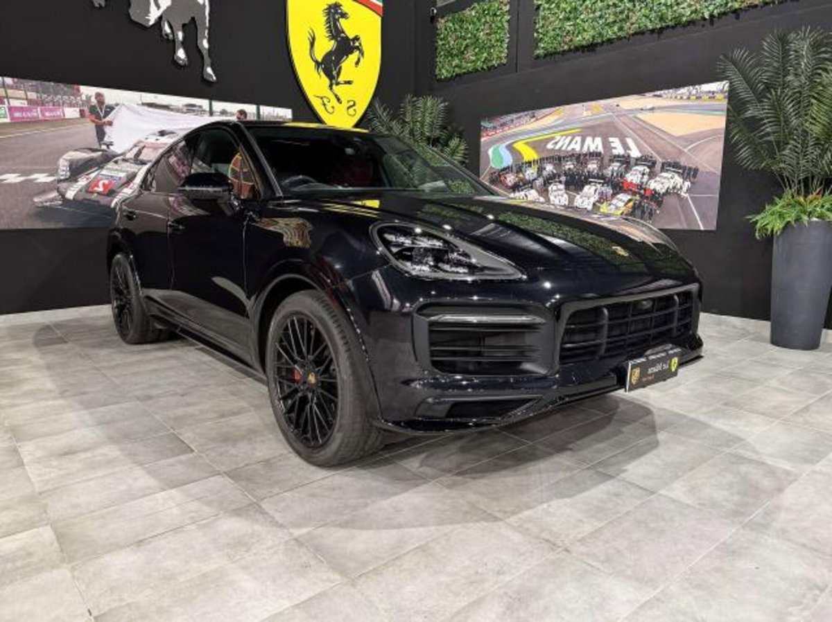 Porsche Cayenne Coupé 4.0 GTS (3)