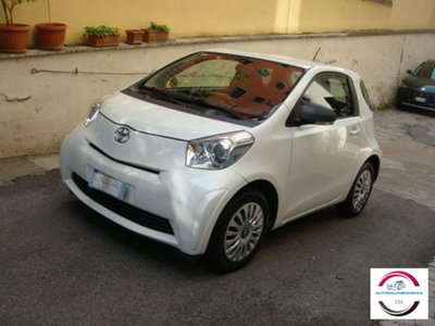 Toyota iQ 1.0 CVT Trend (2)