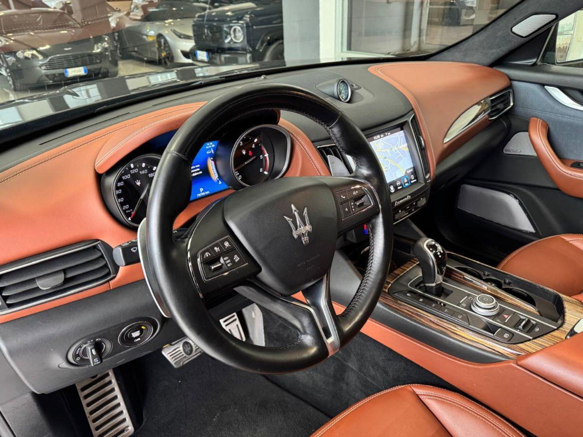 Maserati Levante Levante V6 Diesel 275 CV AWD Granlusso (13)