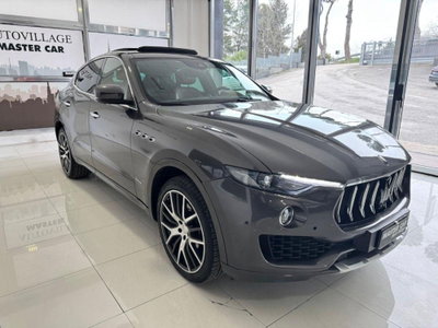 Maserati Levante Levante V6 Diesel 275 CV AWD Granlusso (3)
