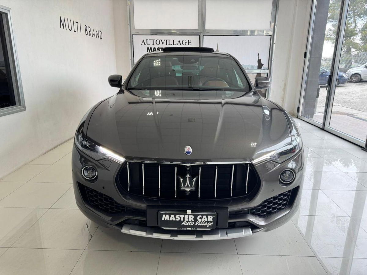 Maserati Levante Levante V6 Diesel 275 CV AWD Granlusso (5)