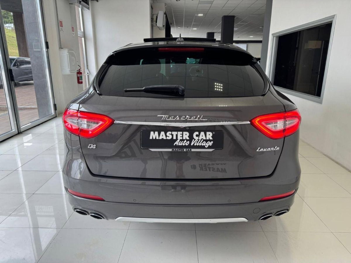 Maserati Levante Levante V6 Diesel 275 CV AWD Granlusso (8)