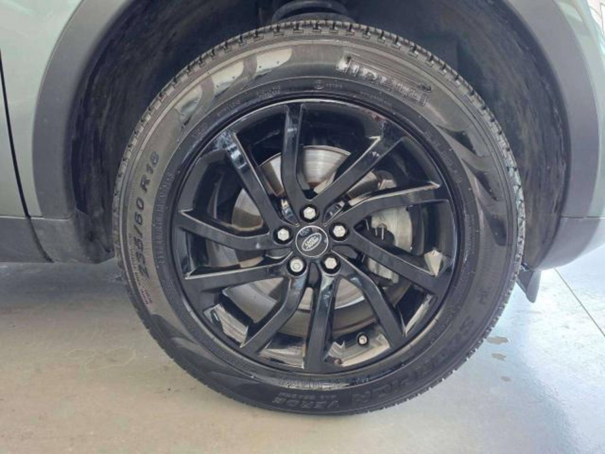Land Rover Discovery Sport 2.0 TD4 150 CV HSE Luxury (14)