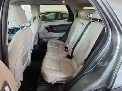 Land Rover Discovery Sport 2.0 TD4 150 CV HSE Luxury (9)