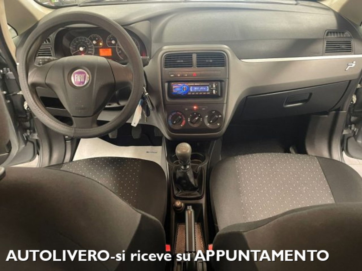 Fiat Grande Punto 1.2 5 porte (8)
