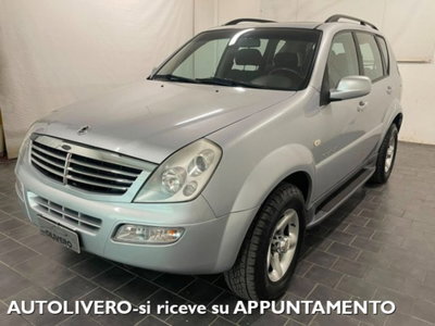 Ssangyong Rexton 2.7 XDi cat Plus (2)