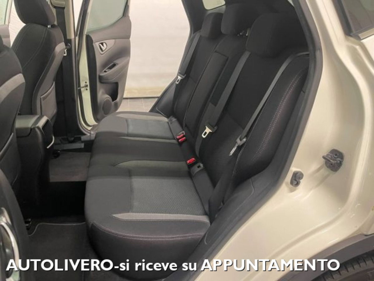 Nissan Qashqai 1.3 DIG-T 140 CV N-Connecta (11)