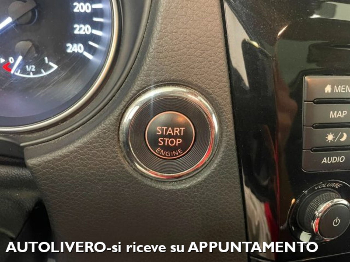 Nissan Qashqai 1.3 DIG-T 140 CV N-Connecta (17)