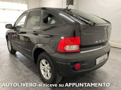 Ssangyong Actyon 2.0 XDi 4WD Comfort (3)