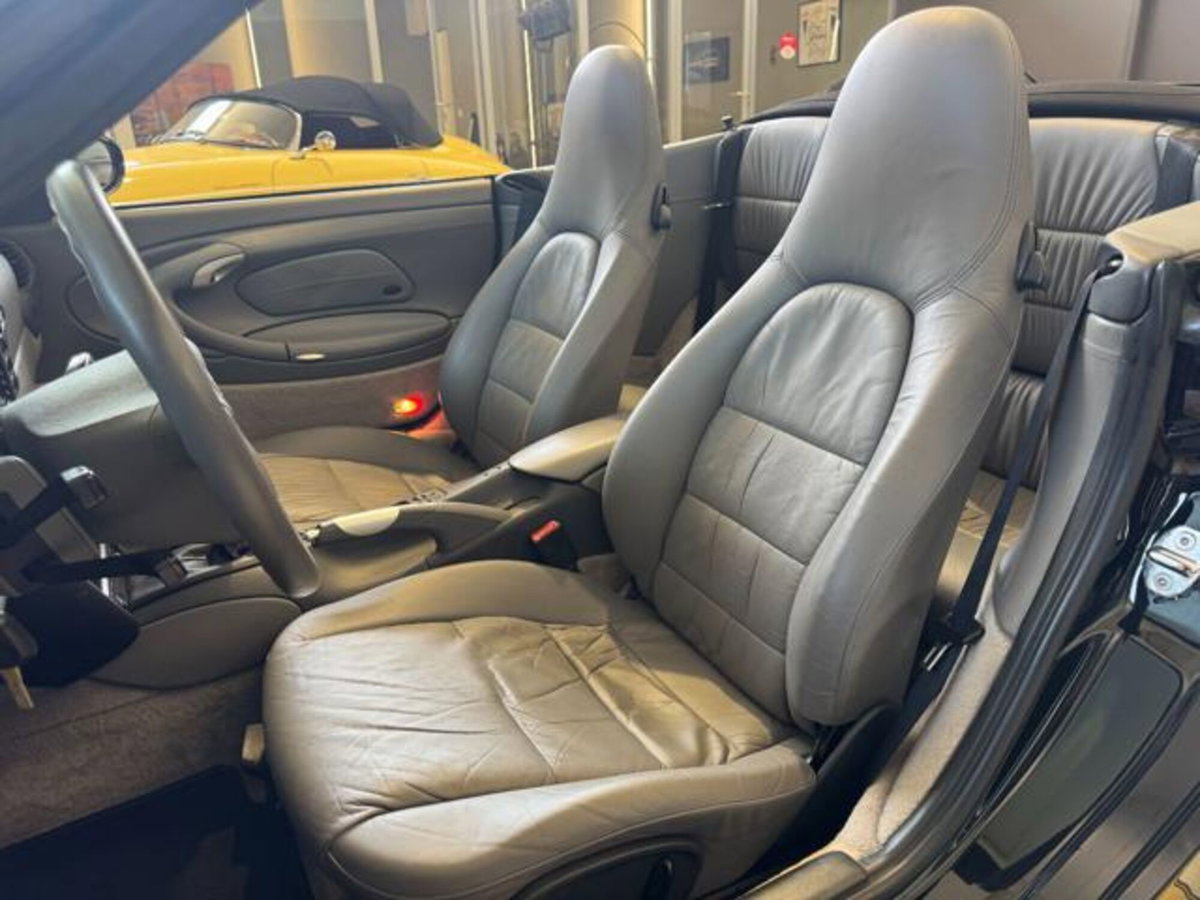 Porsche 911 Cabrio Carrera cat (9)