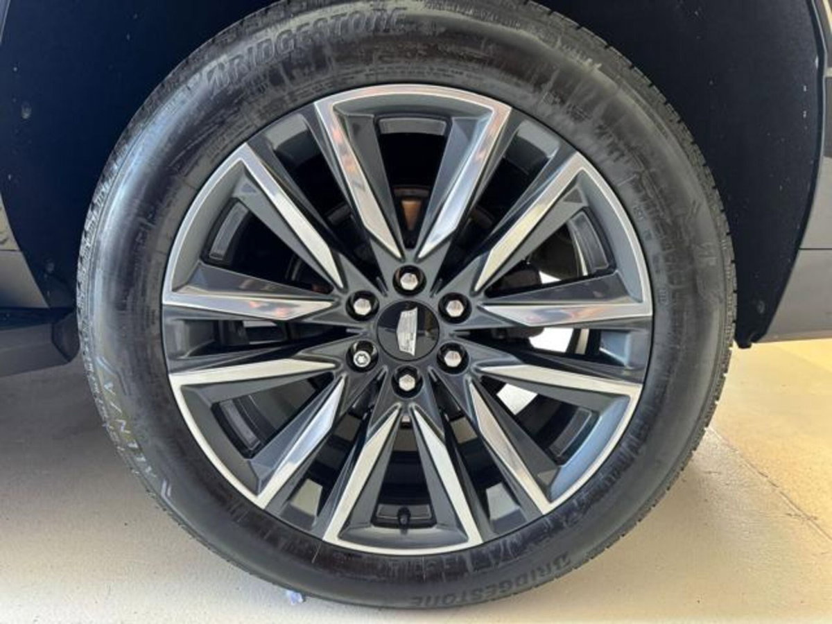 Cadillac Escalade Escalade 3.0L TD I6 AT AWD Sport ESV (12)