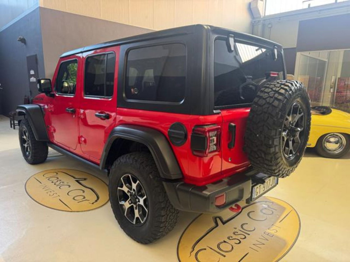 Jeep Wrangler Unlimited 2.2 Mjt II Rubicon (4)