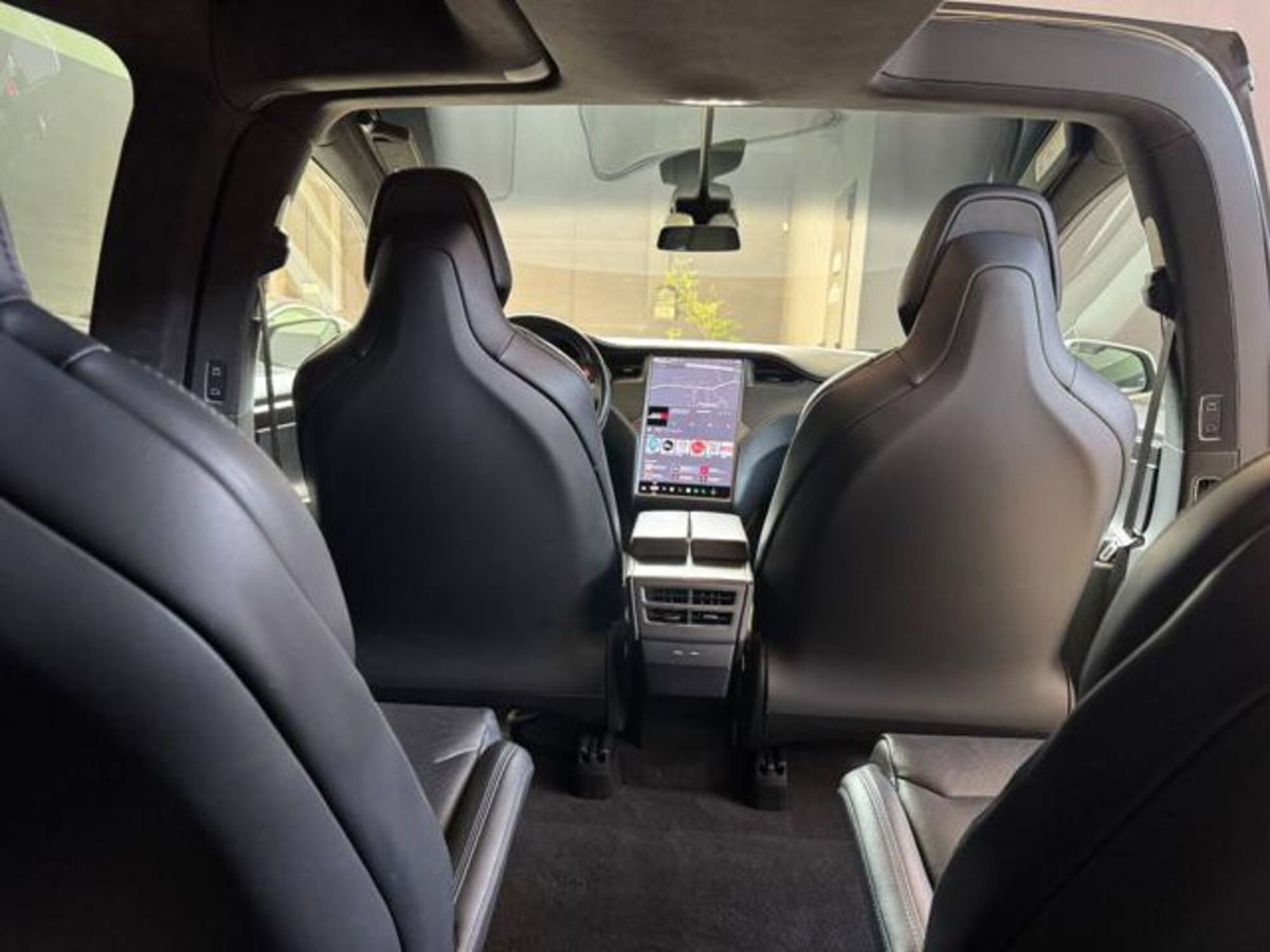 Tesla Model X Model X Performance Ludicrous AWD (14)