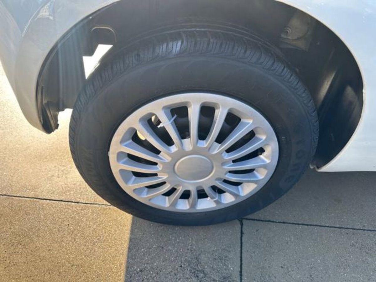 Fiat 500 1.2 Lounge (7)