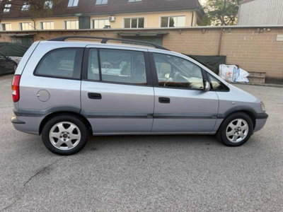 Opel Zafira 16V DI cat CD (11)