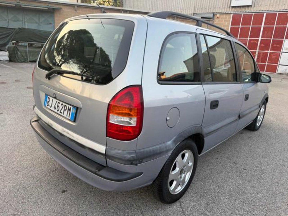 Opel Zafira 16V DI cat CD (12)