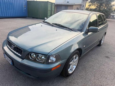 Volvo V40 1.9 D cat (15)