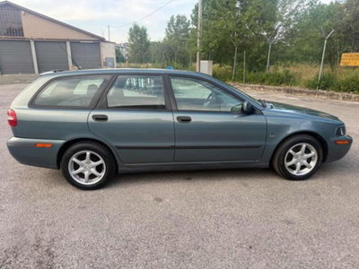 Volvo V40 1.9 D cat (20)