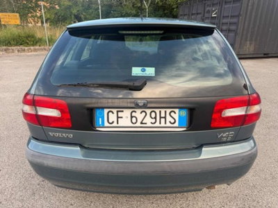 Volvo V40 1.9 D cat (9)