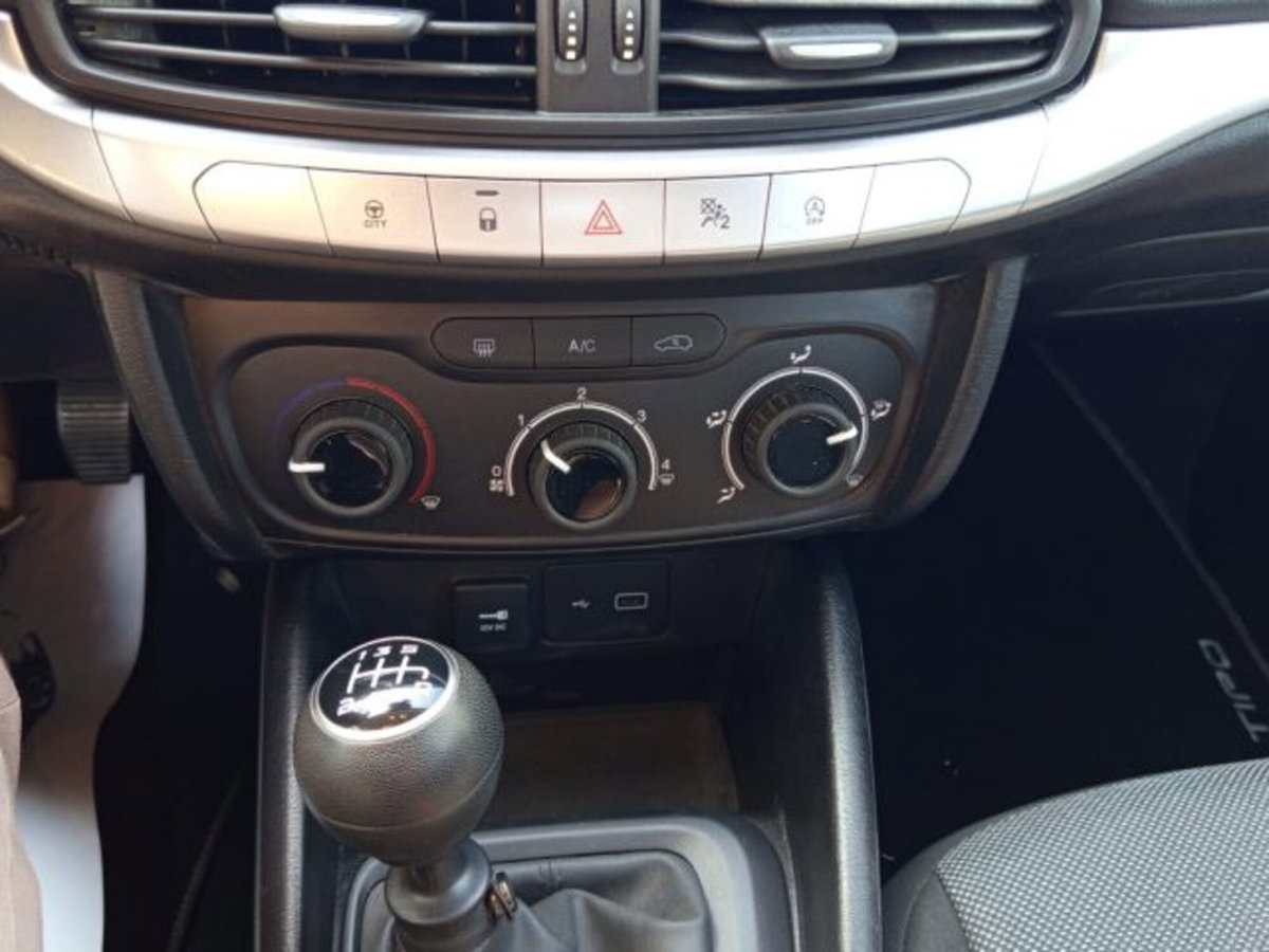 Fiat Tipo Tipo 1.4 4 porte Opening Edition (9)