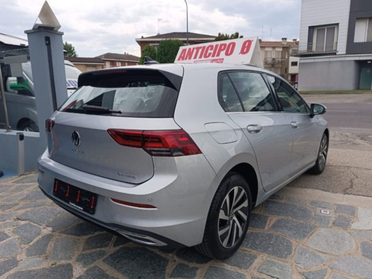 Volkswagen Golf 1.4 TSI eHYBRID 204 CV DSG Style (5)
