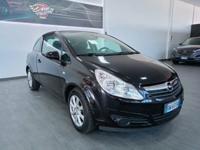 Opel Corsa 1.4 16V 3 porte aut. Enjoy (3)