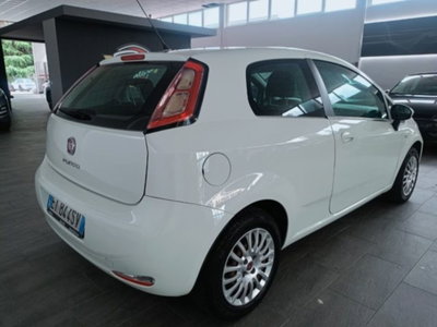 Fiat Punto 1.4 8V 3 porte Natural Power Easy (5)
