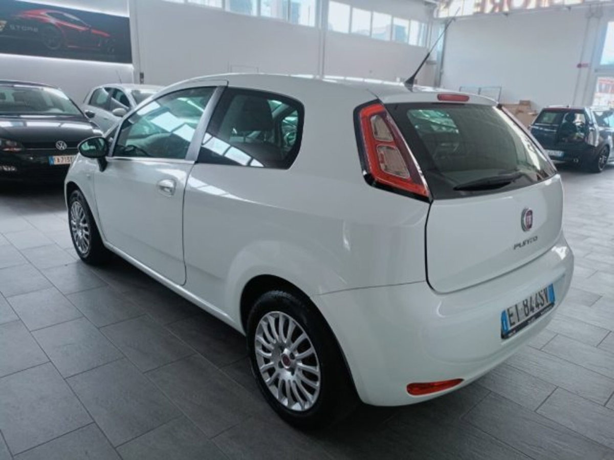 Fiat Punto 1.4 8V 3 porte Natural Power Easy (7)