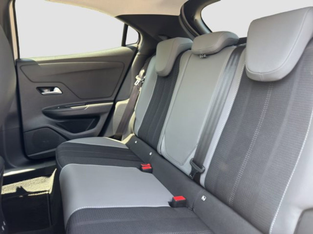 Opel Mokka 1.2 Turbo Edition (10)