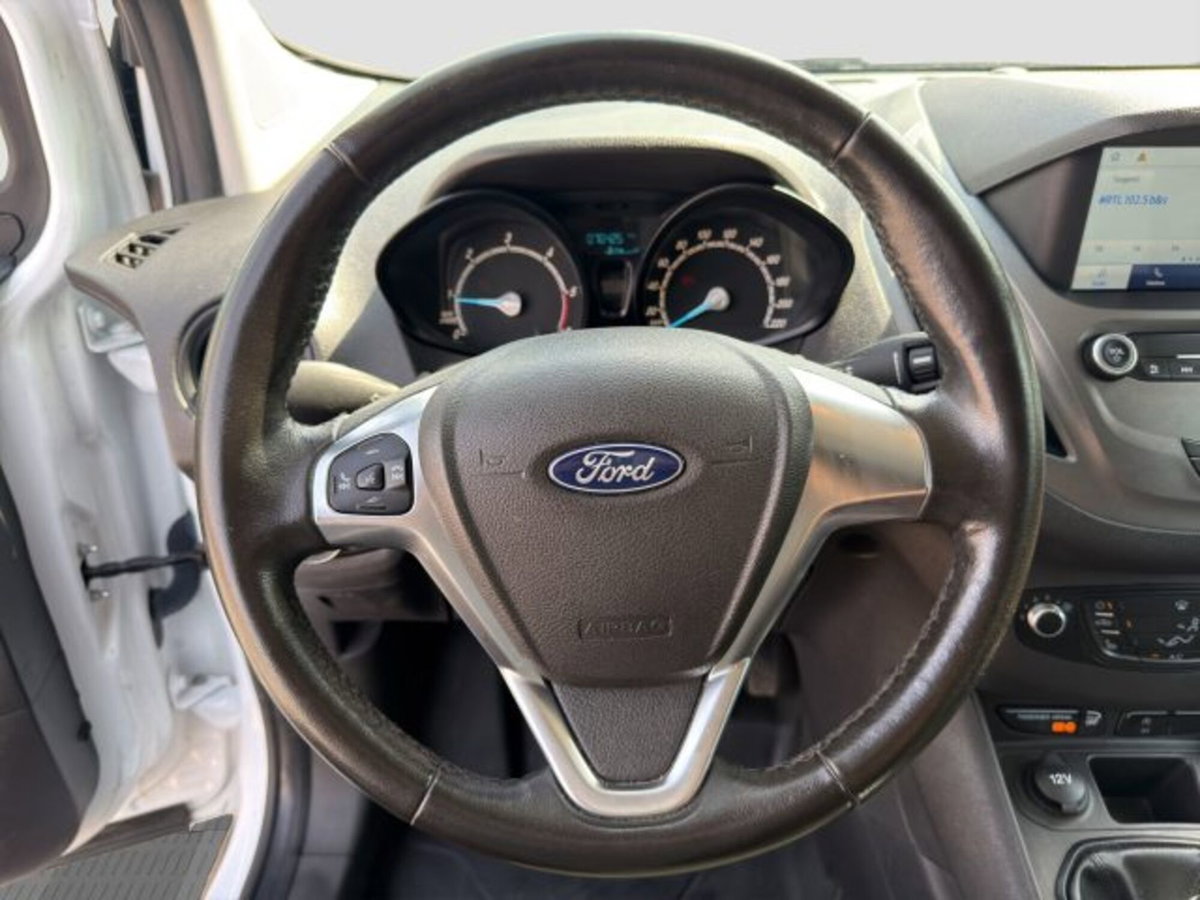 Ford Transit Courier 1.5 TDCi 100CV  Trend (11)