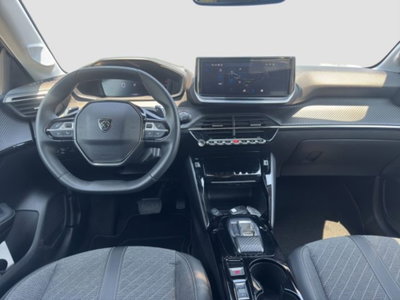 Peugeot 208 1.2 turbo Allure 100cv (11)