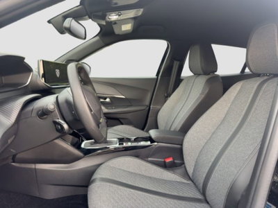 Peugeot 2008 PureTech 100 S&S Allure (9)