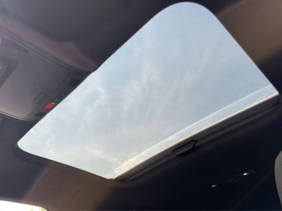 Volkswagen Taigo 1.0 tsi R-Line 115cv (18)