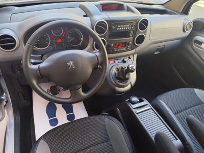 Peugeot Partner BlueHDi 100 Outdoor (13)