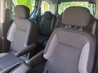 Peugeot Partner BlueHDi 100 Outdoor (14)