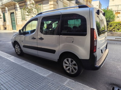 Peugeot Partner BlueHDi 100 Outdoor (5)
