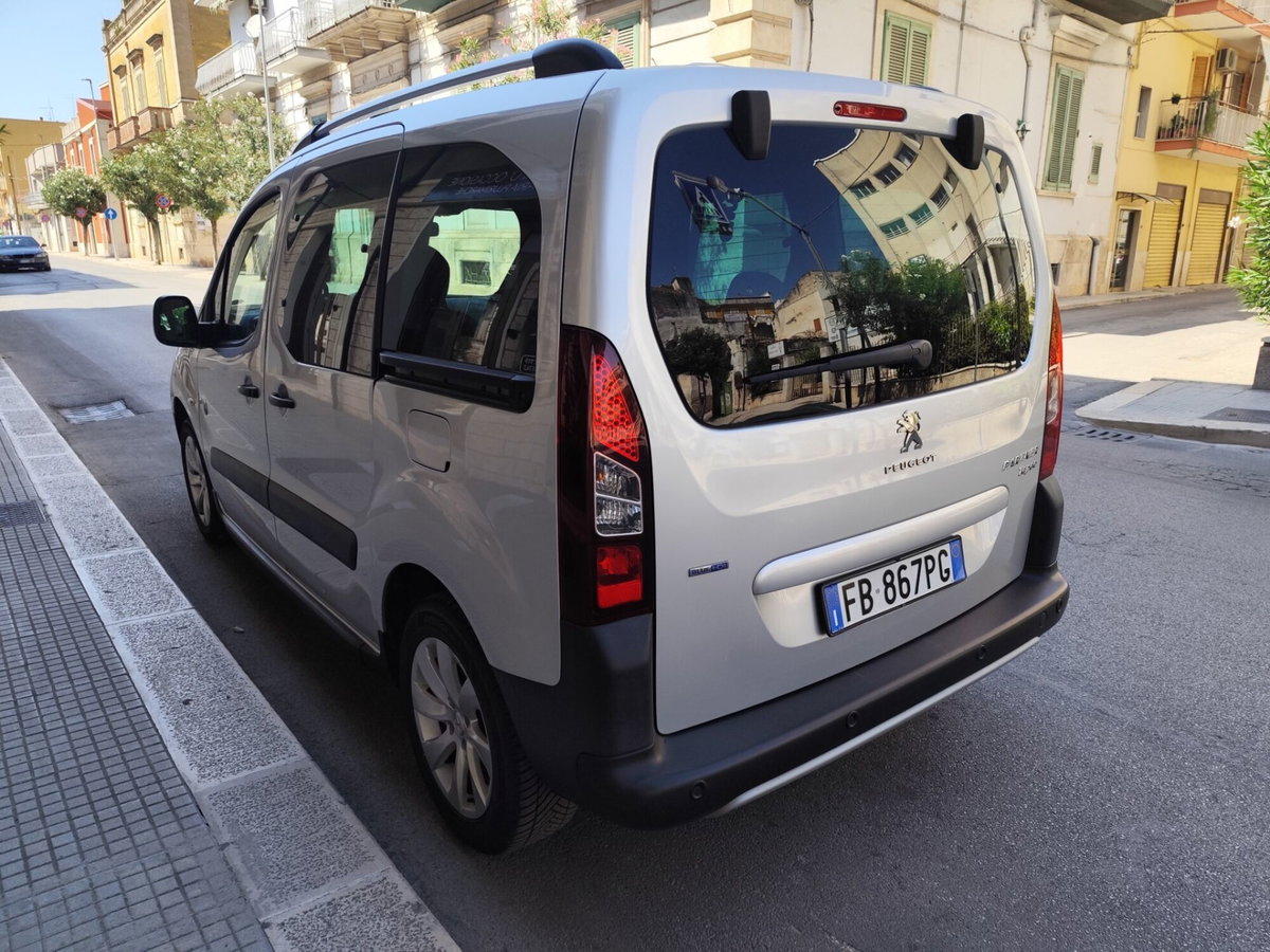 Peugeot Partner BlueHDi 100 Outdoor (7)