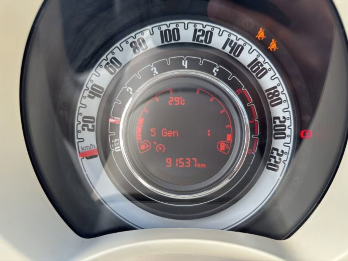Fiat 500 1.0 Hybrid Dolcevita (14)