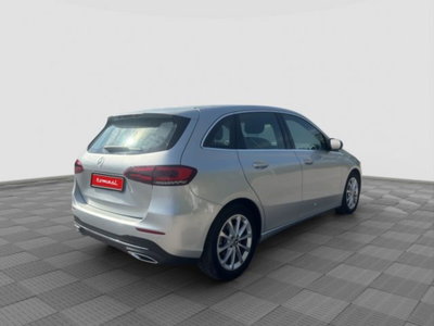 Mercedes-Benz CLA Shooting Brake 180 d Automatic Shooting Brake Sport (5)