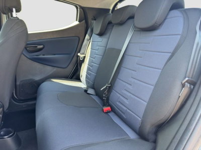 Lancia Ypsilon 1.0 FireFly 5 porte S&S Hybrid Ecochic Silver (10)